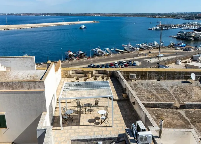 Bed and Breakfast Palazzo Celina 3*