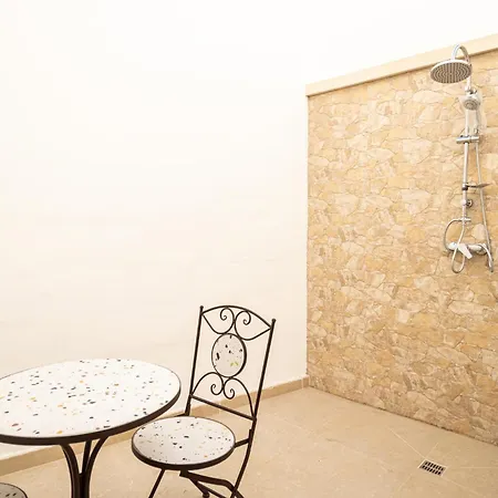 Palazzo Celina Couette-café Gallipoli