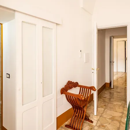 Palazzo Celina Bed & Breakfast 3*